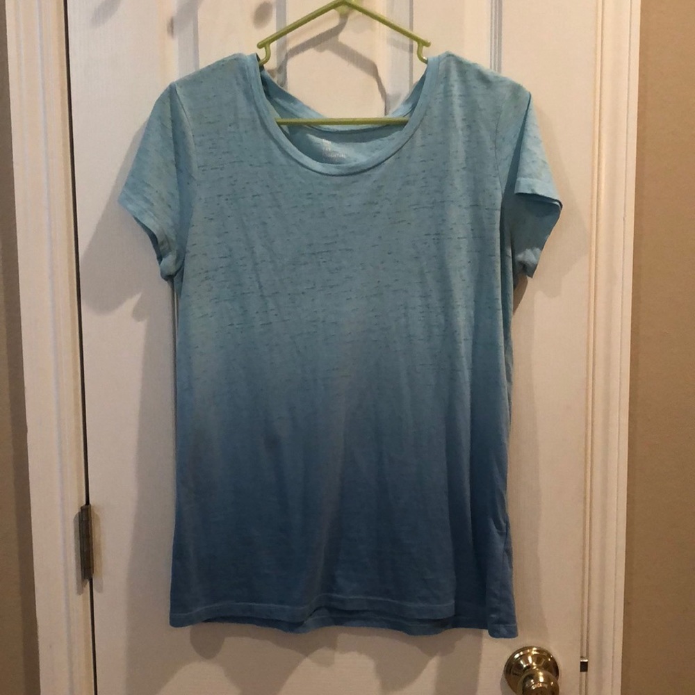 Gap t-shirt